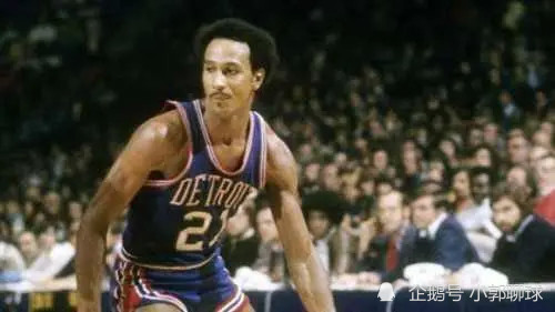 相比之下 相比之下